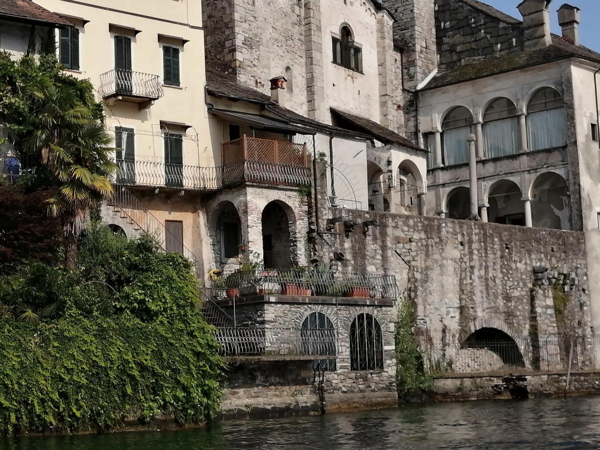 Il Sasso Appartamento Orta San Giulio Room photo